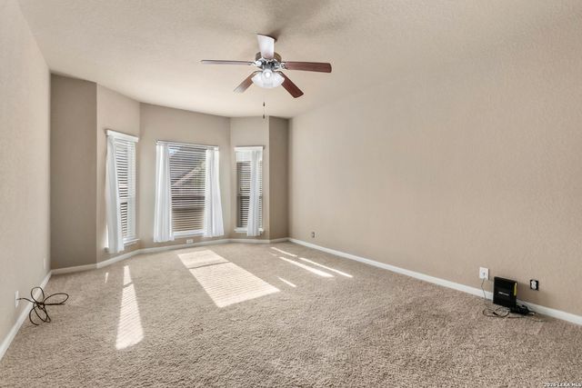 1906 Ponce De Leon, Windcrest, TX 78239