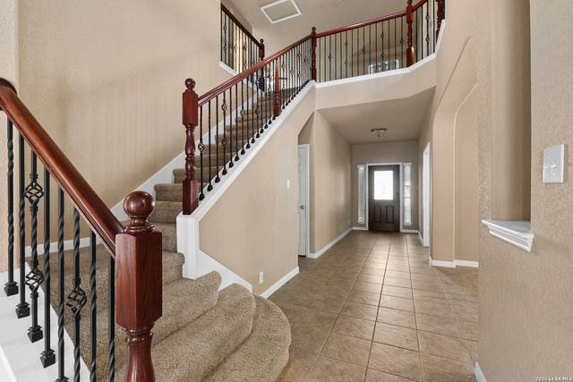 1906 Ponce De Leon, Windcrest, TX 78239
