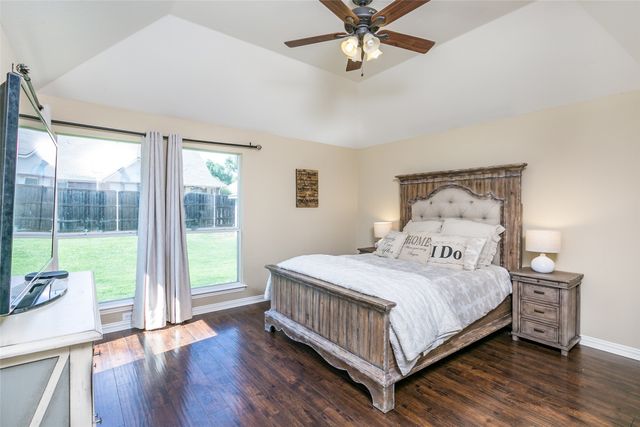 1700 Hidden Brook Trail, Flower Mound, TX 75028