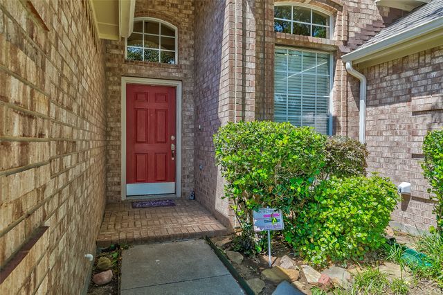 1700 Hidden Brook Trail, Flower Mound, TX 75028