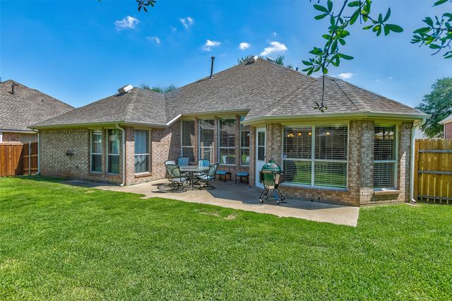 1700 Hidden Brook Trail, Flower Mound, TX 75028