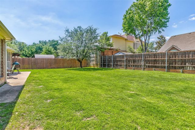 1700 Hidden Brook Trail, Flower Mound, TX 75028