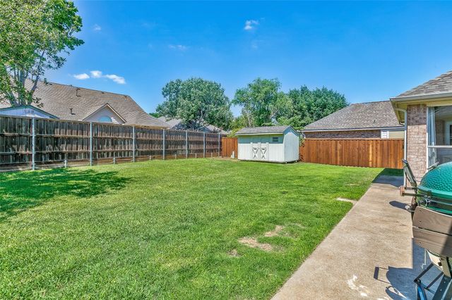 1700 Hidden Brook Trail, Flower Mound, TX 75028