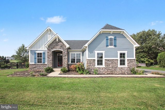 38783 DUTCHMANS KNOLL DR, Lovettsville, VA 20180