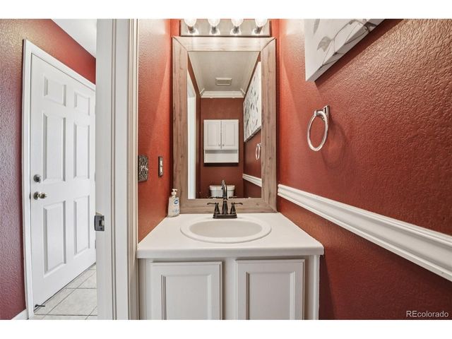 11915 Meadowood Ln, Parker, CO 80138