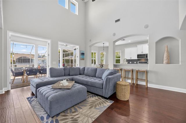 5721 SEA TURTLE PLACE, Apollo Beach, FL 33572