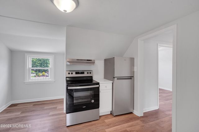 121 E Browning Road, Bellmawr, NJ 08031