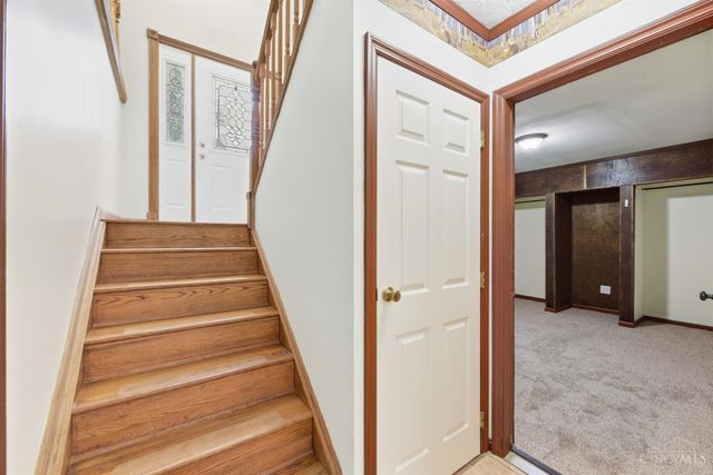 1086 Kimberly Lane, Miami Twp, OH 45150