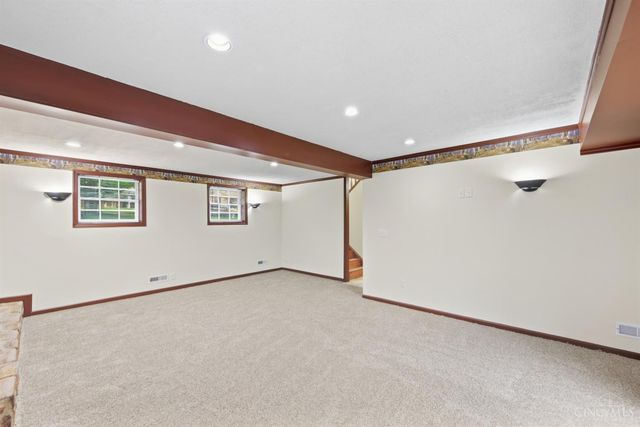 1086 Kimberly Lane, Miami Twp, OH 45150