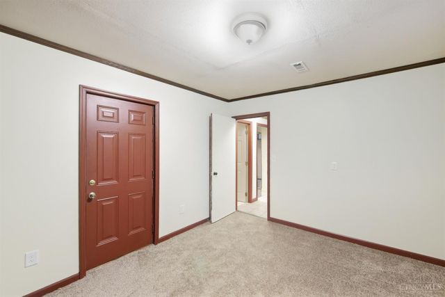 1086 Kimberly Lane, Miami Twp, OH 45150