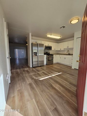 3408 W MCLELLAN Boulevard, Phoenix, AZ 85017