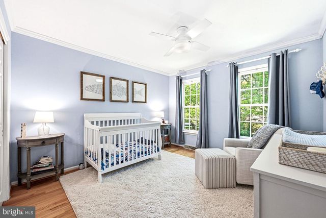 6 AMY LN, Malvern, PA 19355
