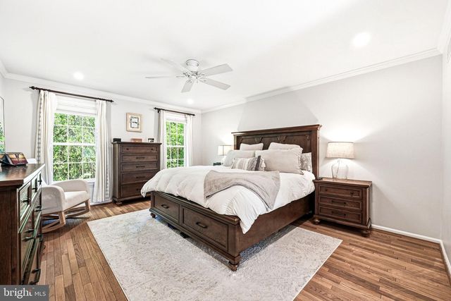 6 AMY LN, Malvern, PA 19355