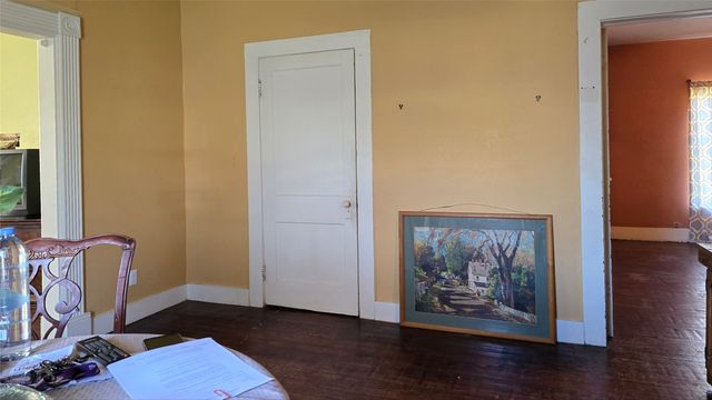 204 W Crossmain, Milford, TX 76670