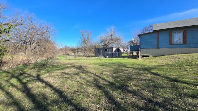 204 W Crossmain, Milford, TX 76670