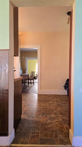 204 W Crossmain, Milford, TX 76670