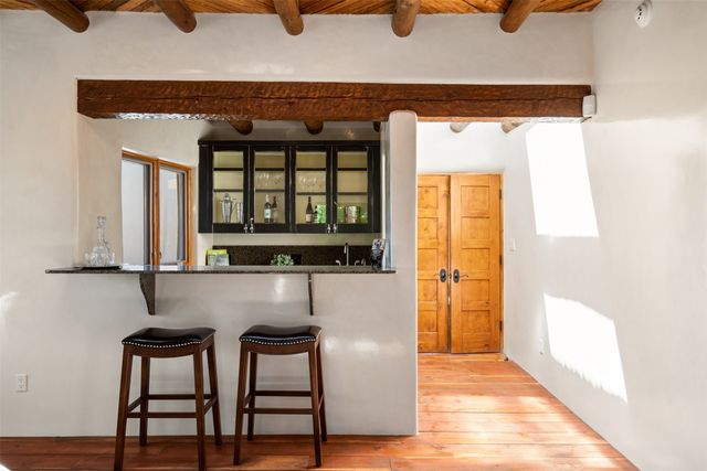 1314 Madrid, Santa Fe, NM 87505