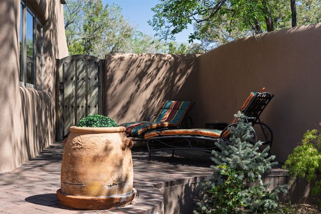 1314 Madrid, Santa Fe, NM 87505