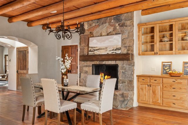 1314 Madrid, Santa Fe, NM 87505