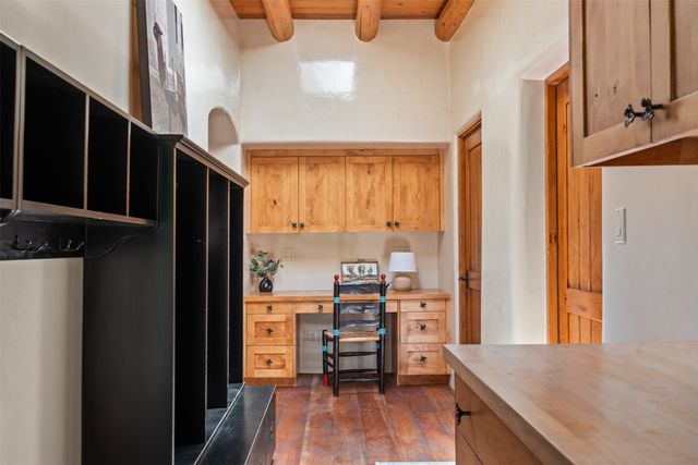 1314 Madrid, Santa Fe, NM 87505