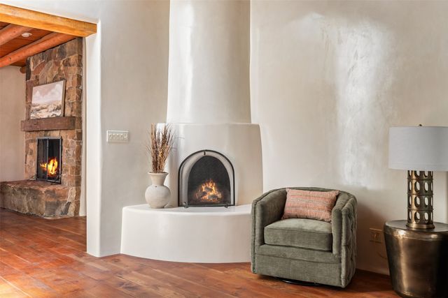 1314 Madrid, Santa Fe, NM 87505