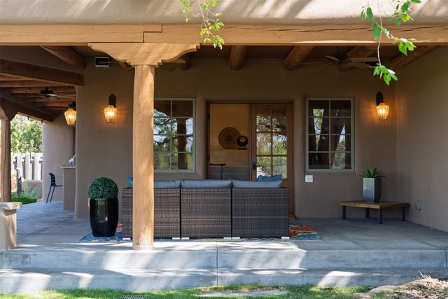 1314 Madrid, Santa Fe, NM 87505