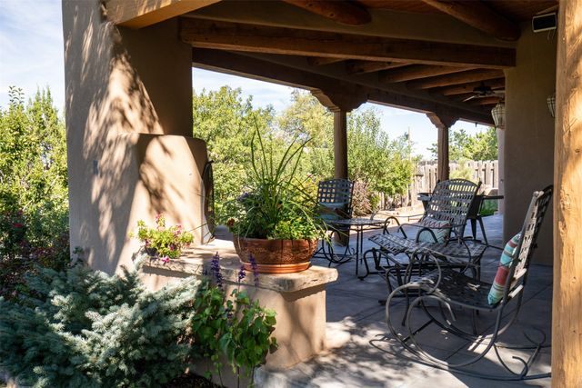 1314 Madrid, Santa Fe, NM 87505