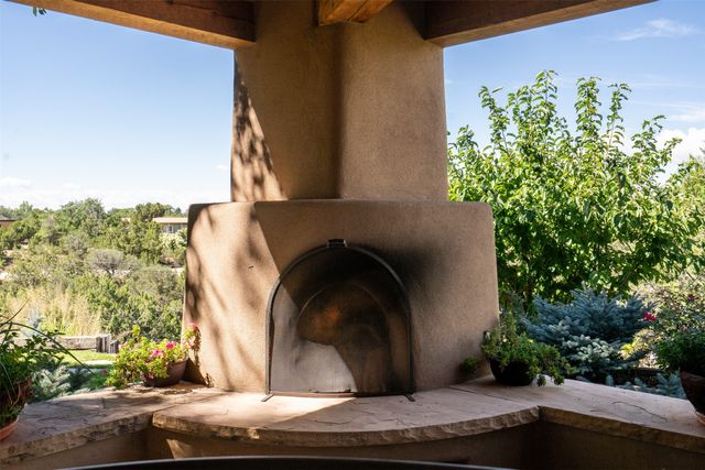 1314 Madrid, Santa Fe, NM 87505