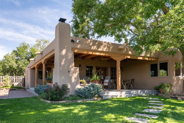 1314 Madrid, Santa Fe, NM 87505