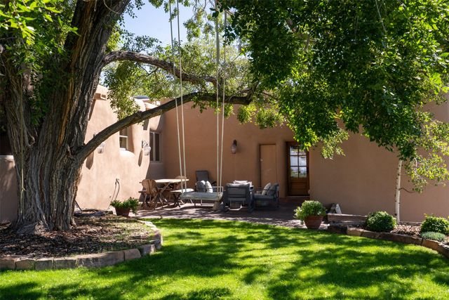 1314 Madrid, Santa Fe, NM 87505