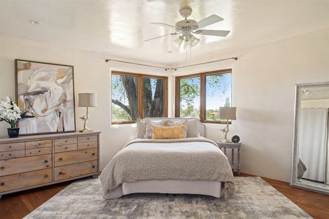 1314 Madrid, Santa Fe, NM 87505