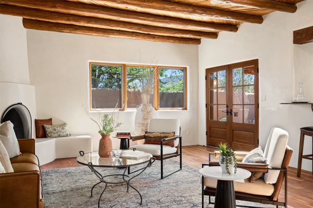 1314 Madrid, Santa Fe, NM 87505