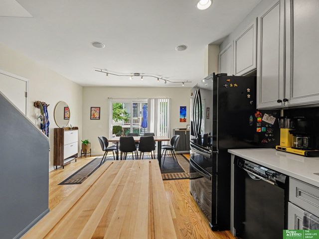 717 Pacific Street, Omaha, NE 68108