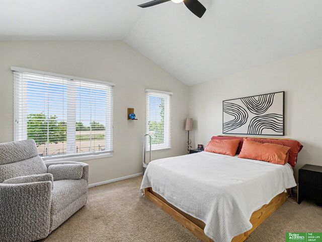 717 Pacific Street, Omaha, NE 68108