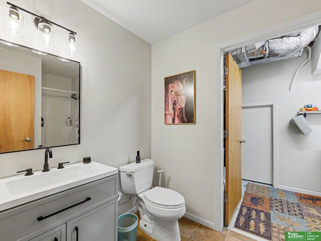 717 Pacific Street, Omaha, NE 68108