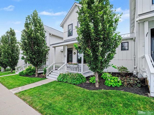 717 Pacific Street, Omaha, NE 68108