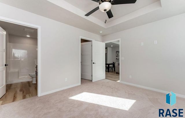 215 E Countryside Ave Avenue, Lennox, SD 57039