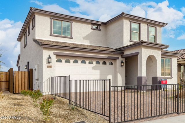 8940 W GEORGIA Avenue, Glendale, AZ 85305
