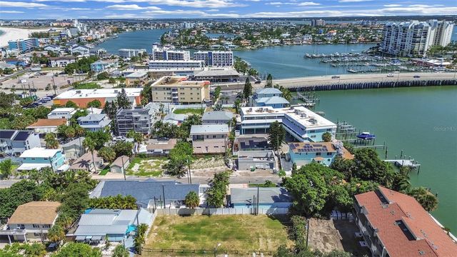 140 92ND AVENUE, Treasure Island, FL 33706
