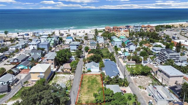 140 92ND AVENUE, Treasure Island, FL 33706
