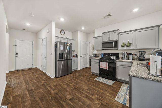 528 Ashwood Way, Easley, SC 29640