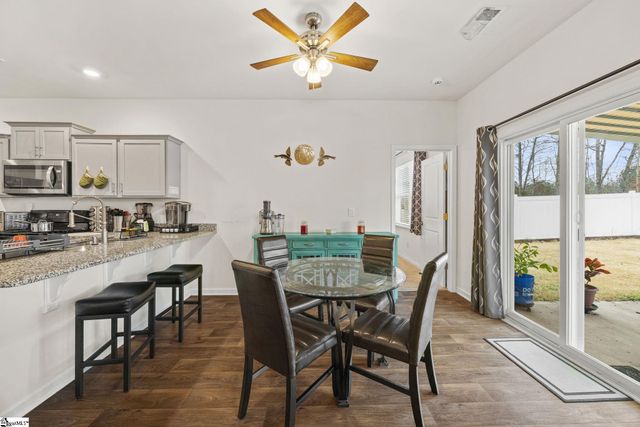 528 Ashwood Way, Easley, SC 29640