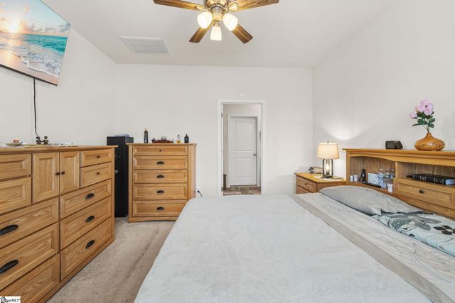 528 Ashwood Way, Easley, SC 29640