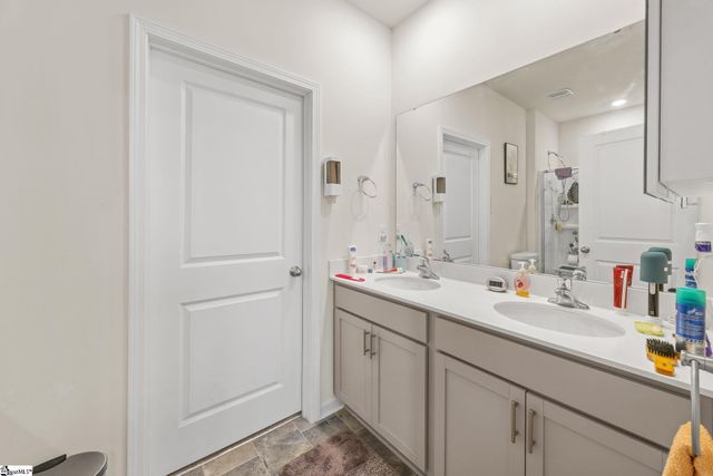 528 Ashwood Way, Easley, SC 29640