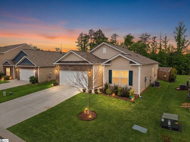 528 Ashwood Way, Easley, SC 29640