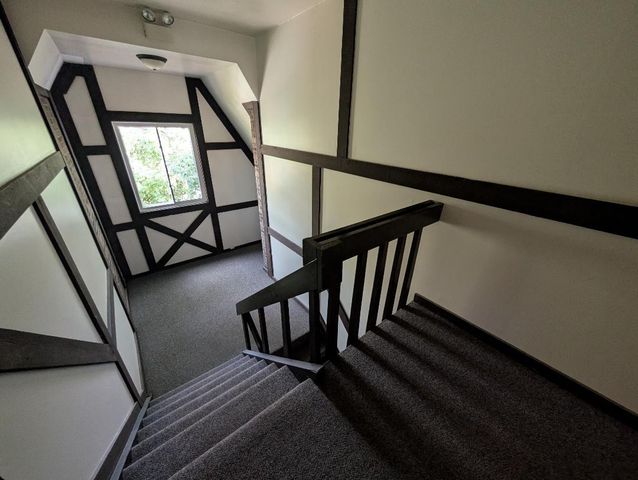 13628 Royal Court 811, Crestwood, IL 60418