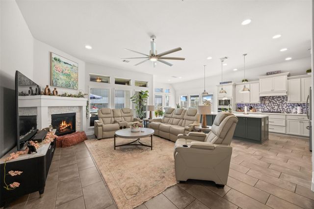 18907 Toscana Lane, New Caney, TX 77357