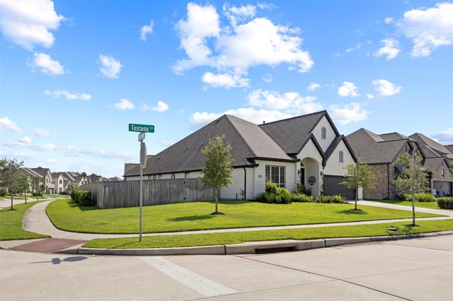 18907 Toscana Lane, New Caney, TX 77357