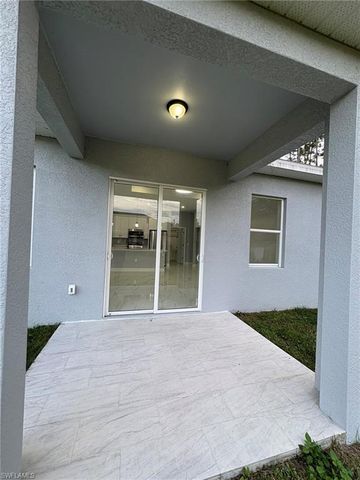 937 Sentinela BLVD, Lehigh Acres, FL 33974