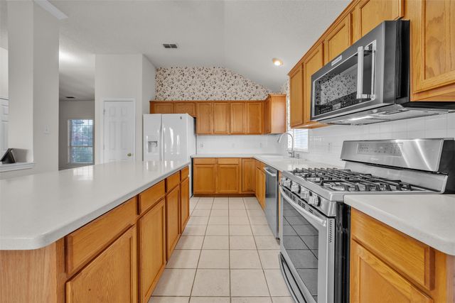 3200 Elmwood Drive, Mesquite, TX 75181